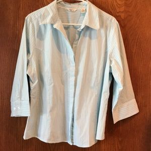 Riders Instantly Slims You Button down shirt